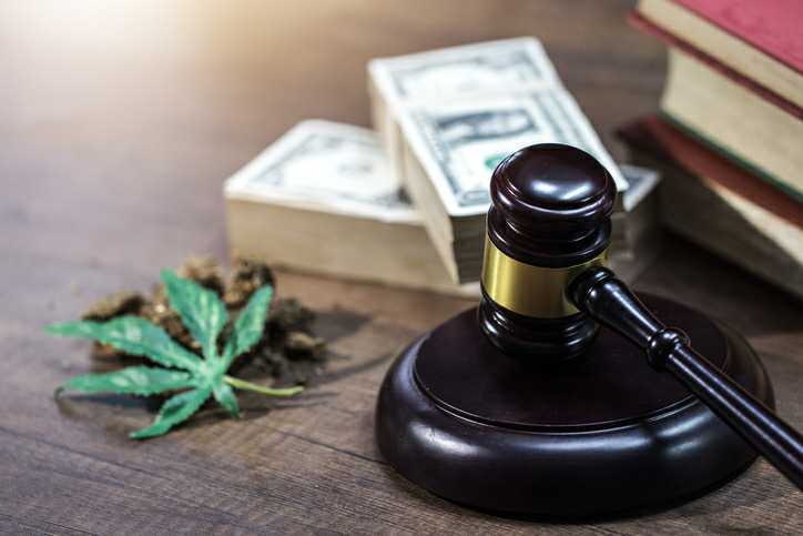 Drug possession defense lawyers